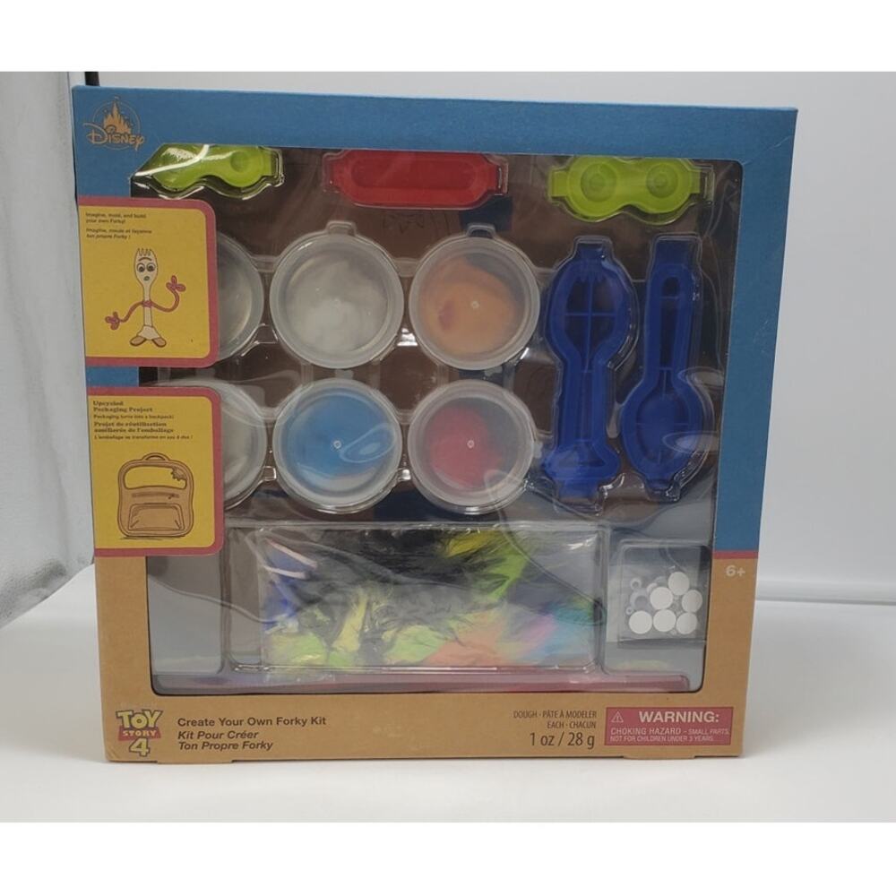Disney Store Toy Story 4 Create Your Own Forky Playset Kit **NEW**